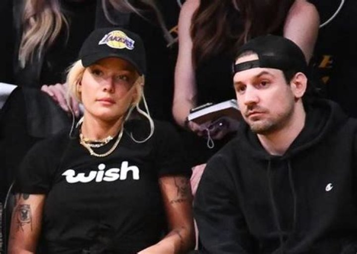 Alev Aydin Age, Height, Wikipedia, Halsey Boyfriend, Instagram, Net Worth