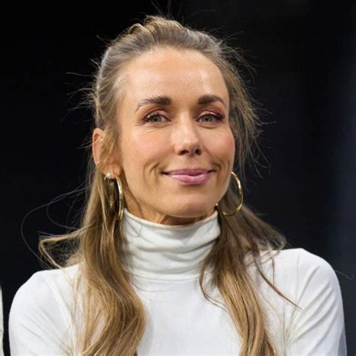 Annemarie Carpendale Fortune