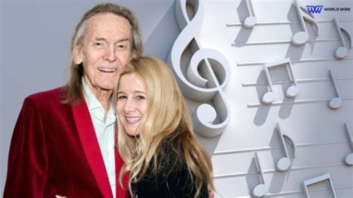 Bill Powers Cynthia Rowley Husband Age, Wiki, Bio, Job, Daughter, Net Worth