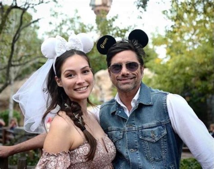 Explore Caitlin McHugh Wiki Bio, Birthday, Age, Height, Nationality, Married, Husband, Children, And Net Worth