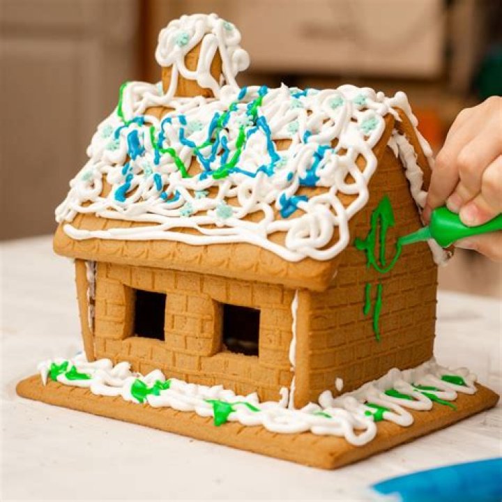 Creative gingerbread house kits to decorate this year