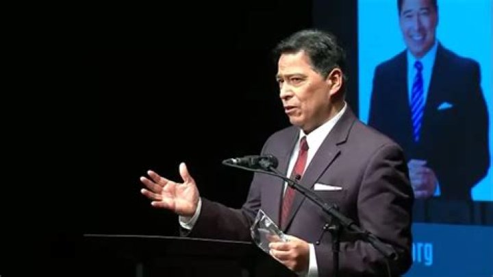 Know About David Novarro; Wife, ABC, Nationality, Parents, WABC