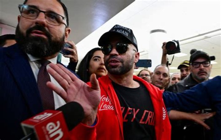 Enrique Tarrio Age, Height, Wikipedia, Wife, Girlfriend, Net Worth