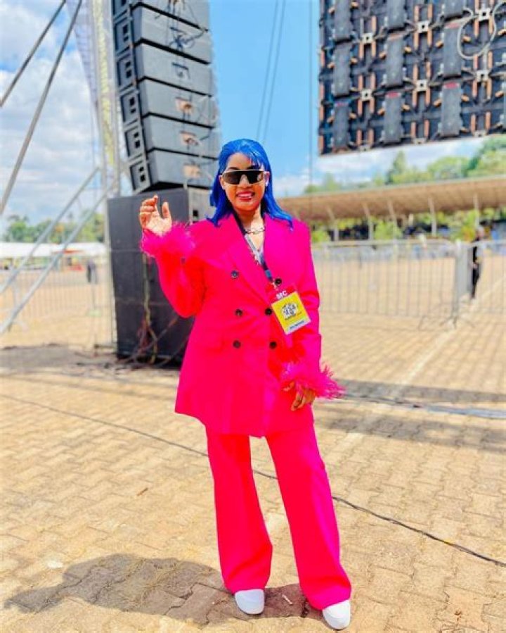 Fadeyi Oloro Biography: Age, Wife, Net Worth, Movies, House, Children, Family