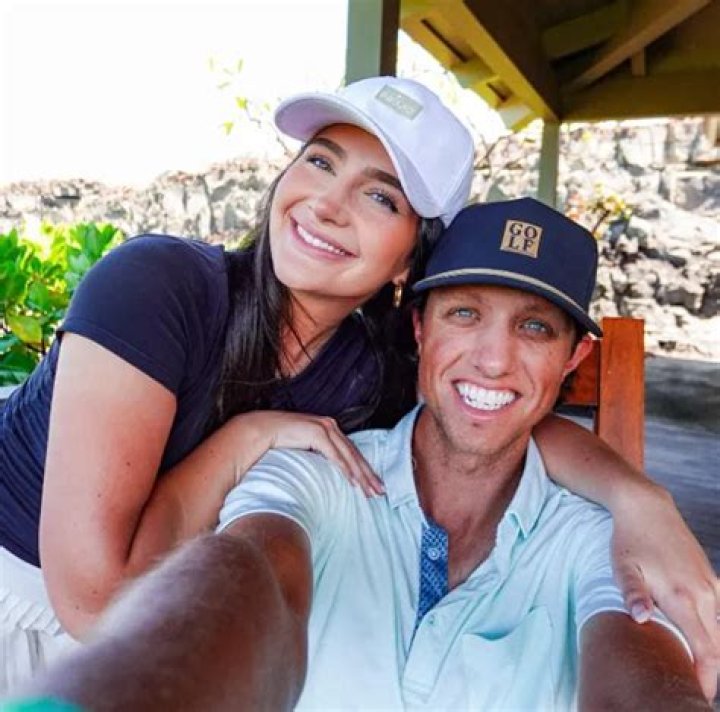 Holly Donaldson (Bo Horvat’s Wife) Wikipedia; What Is Her Job?