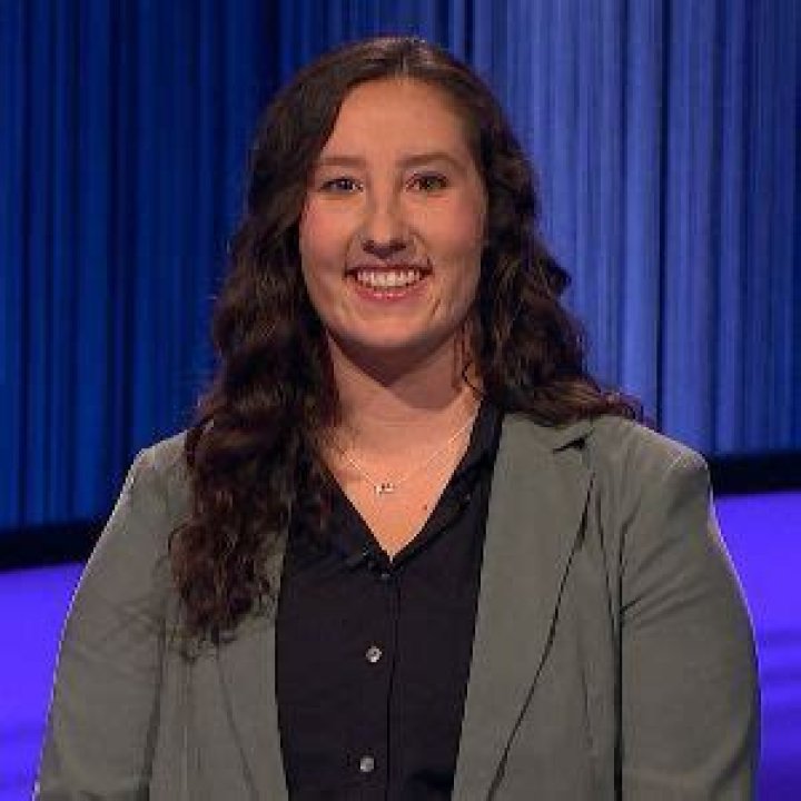 Xanni Brown Bio; Wiki, Age, Jeopardy, Dating, Parents, Ethnicity