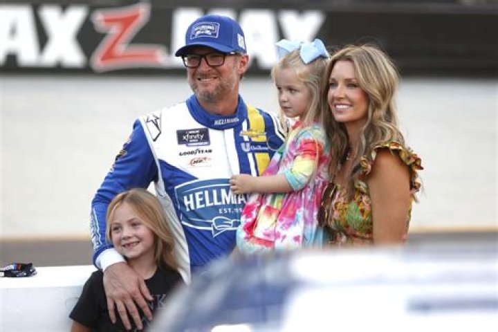 Jimmie Johnson NASCAR, Wife, Net Worth & Exclusive Facts