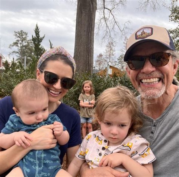 Kayla Day Dating Status, Parents, Family & Personal Life Details