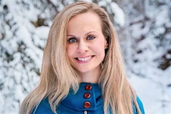 Kelly Tshibaka Age, Height, Wikipedia, Husband, Net Worth