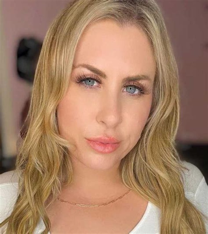 Brad Richardson Wife “Lauren Hunt” Wiki, Bio, Age, Height, Married, Instagram, Net Worth