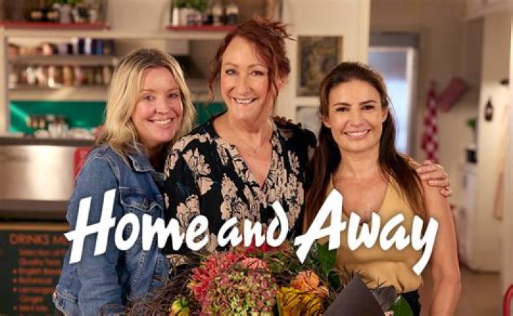 Lynne Mcgranger Home and Away Age, Husband, Net Worth 2023