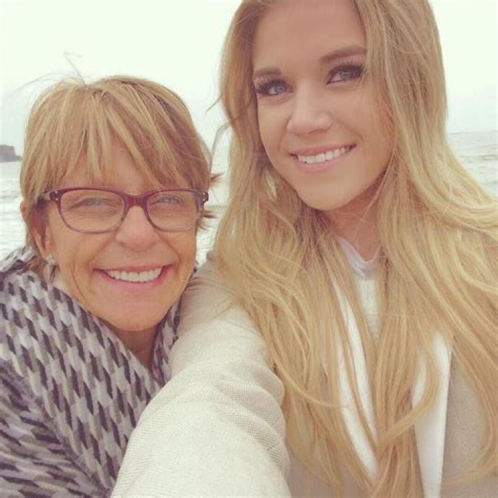 Madelaine Brockway Parents