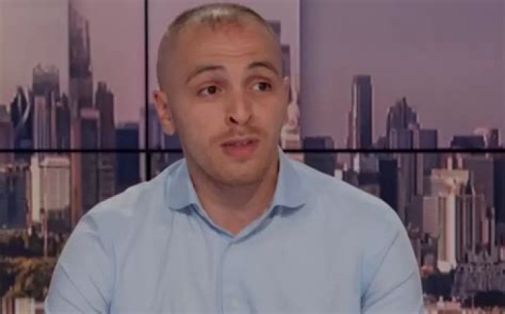 Matthieu Valet Origine Parents