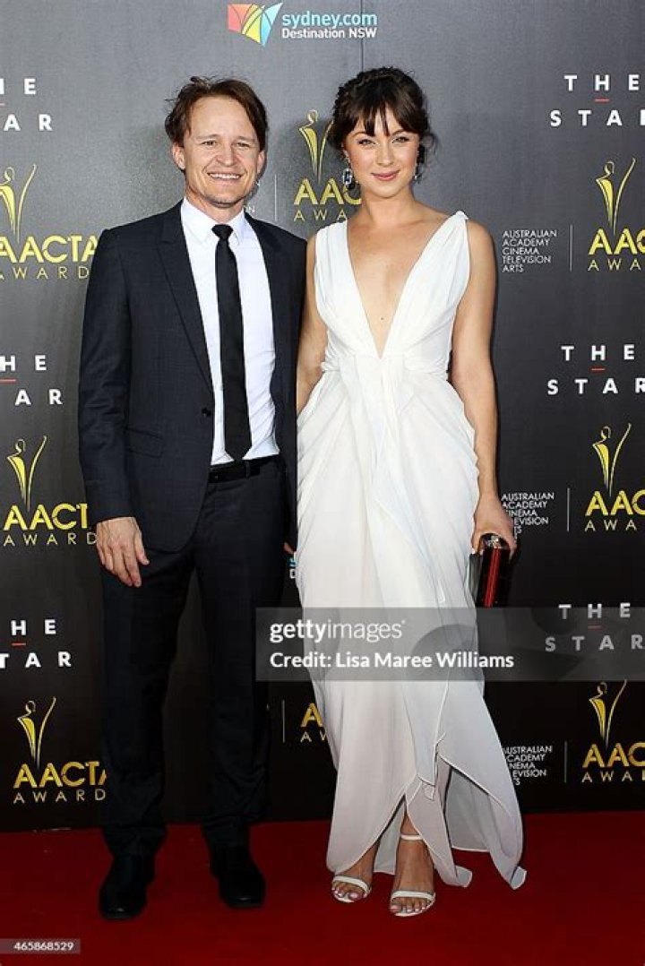 Who is ‘Hell on Wheels’ Actress Robin Mcleavy Dating After Breaking Up With Boyfriend Joel Edgerton? Who Is Father Of Her Baby Boy?