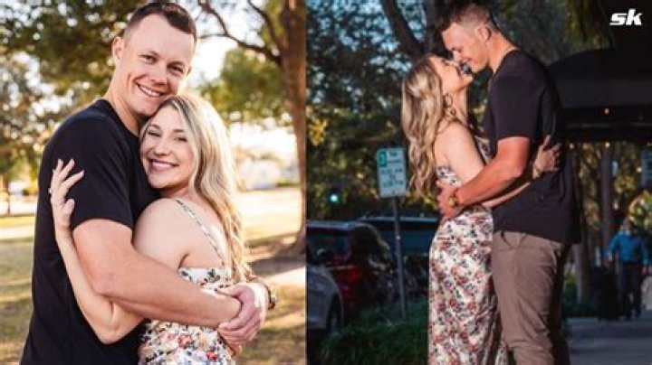 Girlfriend, Parents, Family, Salary & Facts