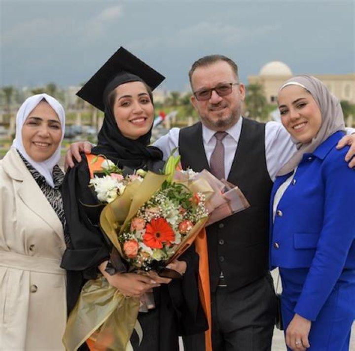 Who Is Tez Ilyas Wife? His Family & Personal Life Details