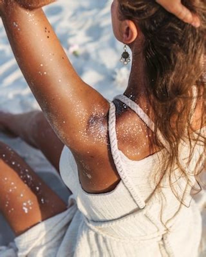 The best body glitters that are actually good for your skin